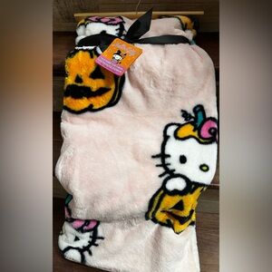 Super Cute 🥰 Soft - Hello Kitty Pumpkin 🎃 Faux Rabbit 🐇 Fur Throw 50” x 70”- New